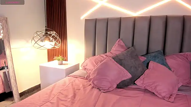 Veronicalanx1 online show from March 26, 11:49 am