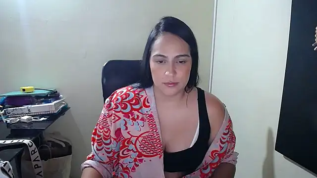 kendall 52 online show from February 5, 1:11 pm