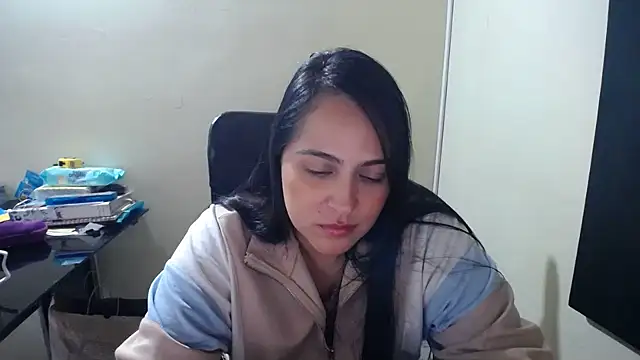 kendall 52 online show from February 11, 1:41 pm