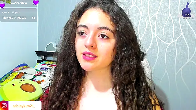 AshleyKim  online show from November 10, 11:48 pm