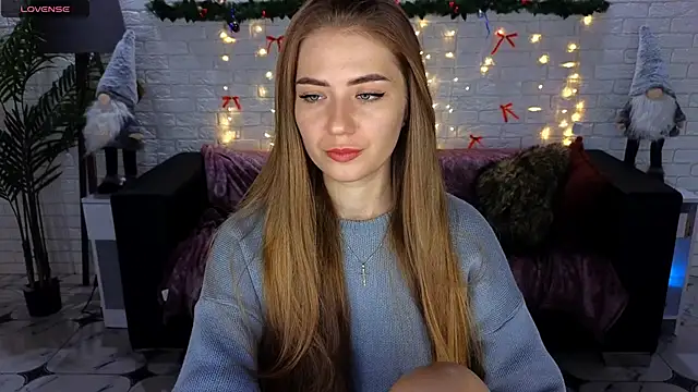 Adelyna Bird online show from December 29, 7:17 am