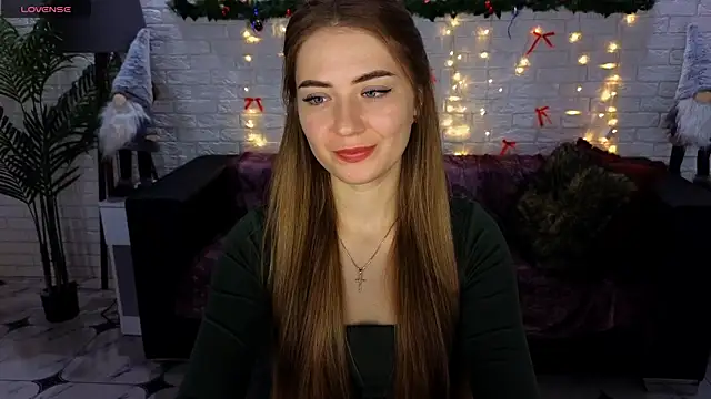 Adelyna Bird online show from January 4, 7:24 am