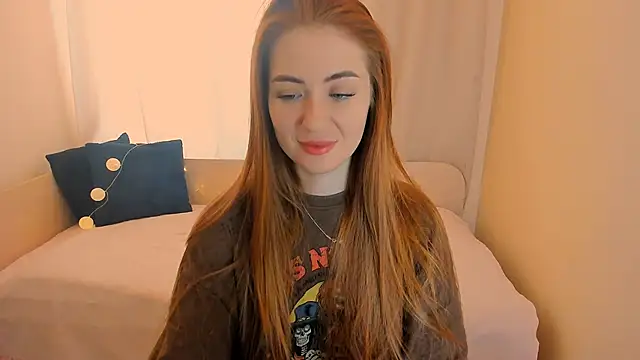 Adelyna Bird online show from December 22, 8:00 am