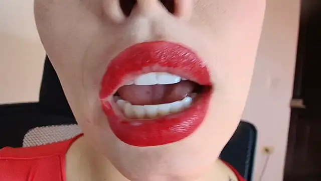 Snapshot of lisbet21x chatting on January 9, 9:38 pm lisbet21x online show from January 9, 9:38 pm