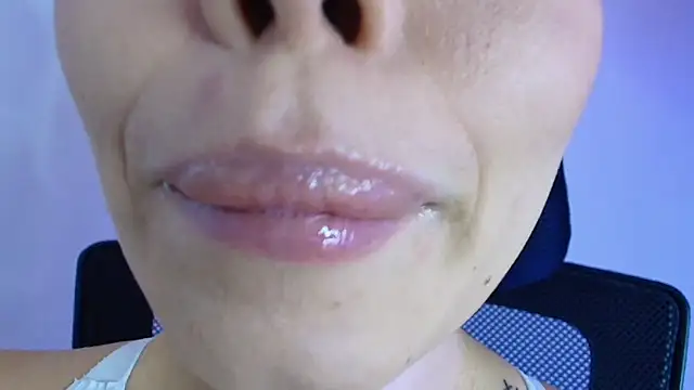 Snapshot of lisbet21x chatting on February 4, 8:25 pm lisbet21x online show from February 4, 8:25 pm