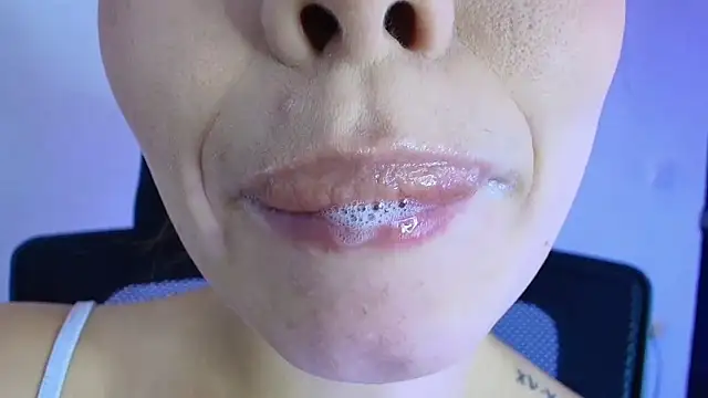 Snapshot of lisbet21x chatting on February 6, 6:07 am lisbet21x online show from February 6, 6:07 am