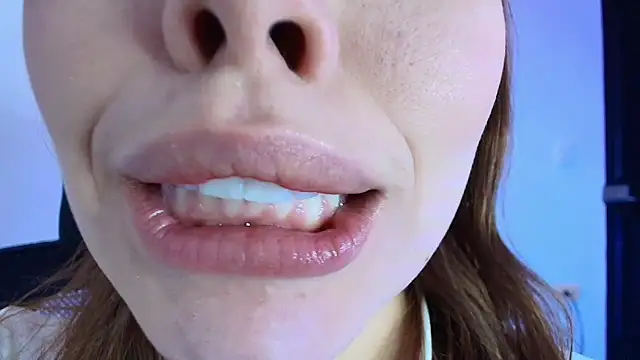 Snapshot of lisbet21x chatting on February 18, 9:11 pm lisbet21x online show from February 18, 9:11 pm