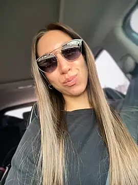 EvaCatt online show from March 19, 3:41 am