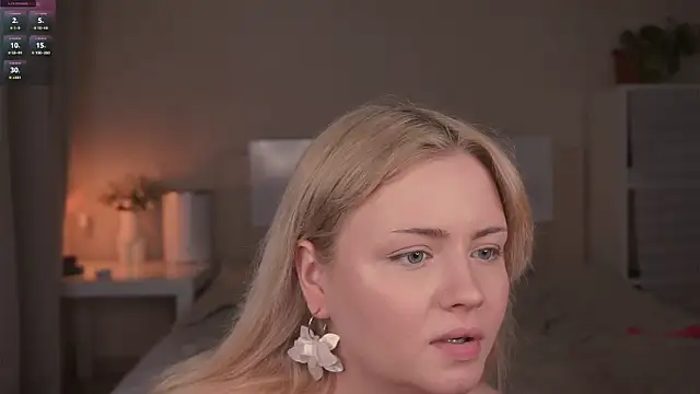 Snapshot of missbeatriss chatting on November 26, 3:57 pm missbeatriss online show from November 26, 3:57 pm