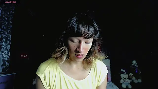 Summer XO online show from February 12, 2:45 am