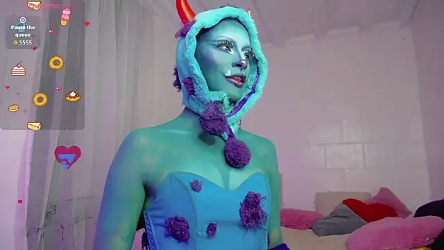 Summer XO online show from November 1, 4:25 am