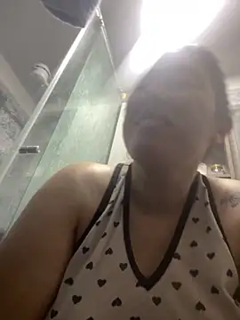 andreaisis2 online show from March 17, 4:43 pm