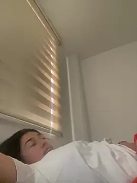 andreaisis2 online show from March 19, 5:39 pm