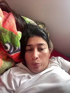 Snapshot of andreaisis2 chatting on May 13, 5:43 pm andreaisis2 online show from May 13, 5:43 pm