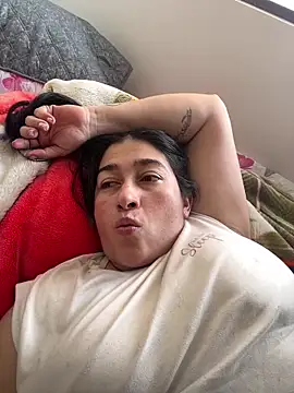Snapshot of andreaisis2 chatting on May 22, 4:23 pm andreaisis2 online show from May 22, 4:23 pm