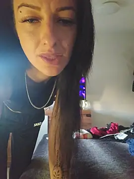 U prolazu online show from April 7, 4:40 pm