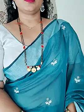 Snapshot of Indian_desi_wife chatting on June 15, 2:25 am Indian desi wife online show from June 15, 2:25 am