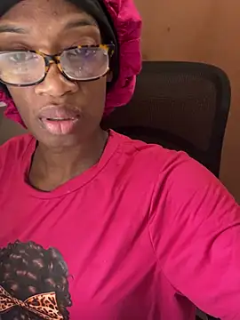 Snapshot of sweetsexiecool7 chatting on March 5, 1:52 am sweetsexiecool7 online show from March 5, 1:52 am