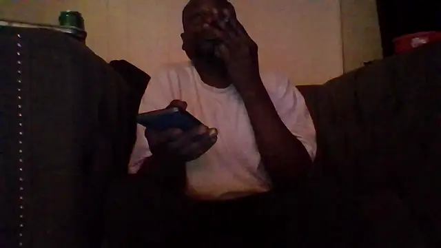 Snapshot of Daddy_hook chatting on February 23, 5:38 am Daddy hook online show from February 23, 5:38 am