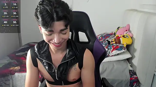 santy7v7 online show from February 16, 1:27 pm