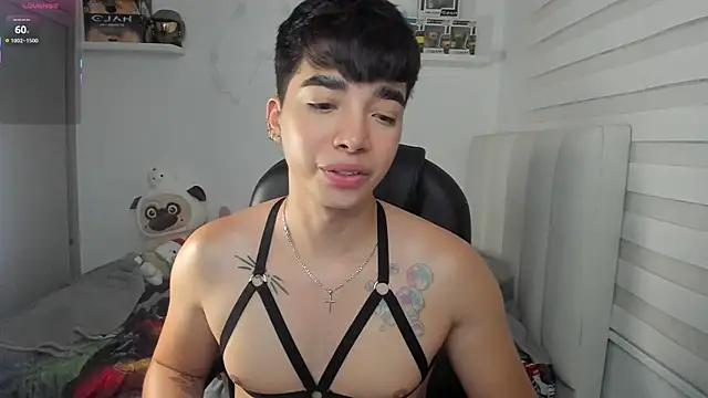 santy7v7 online show from April 5, 1:41 pm