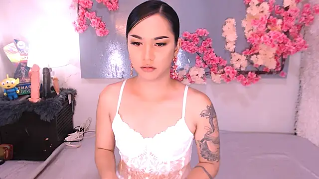 Snapshot of Oriental_Tiara chatting on October 7, 12:24 pm Oriental Tiara online show from October 7, 12:24 pm
