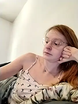 Snapshot of jannis1992 chatting on February 8, 10:29 am jannis1992 online show from February 8, 10:29 am