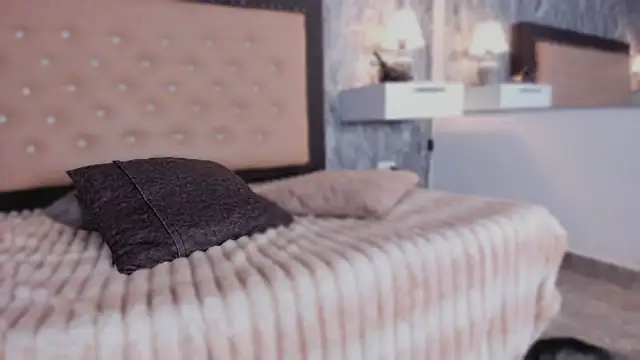 Lia sarahi online show from November 14, 11:53 am