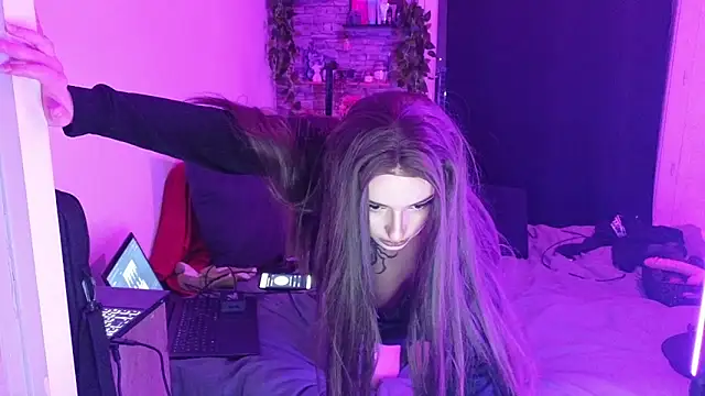 Moxxxie online show from November 29, 5:49 pm