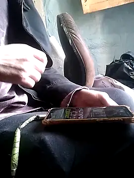 Wero4200 online show from December 19, 9:00 pm