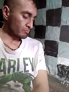 Wero4200 online show from February 13, 6:15 pm