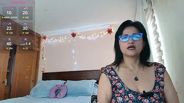 ISABEEL SOFIA01 online show from March 17, 1:03 pm