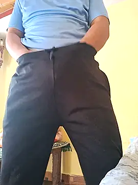 Snapshot of Adityagj123 chatting on October 15, 6:13 am Adityagj123 online show from October 15, 6:13 am