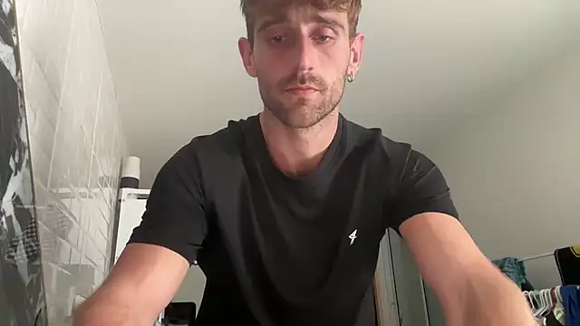 lukegunn online show from January 3, 2:54 am