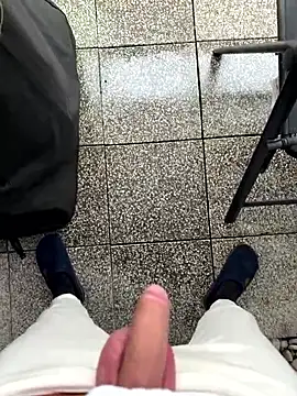 creampieboytim online show from April 2, 5:32 pm