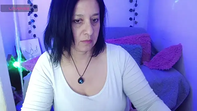 camilalatti online show from November 9, 10:30 pm