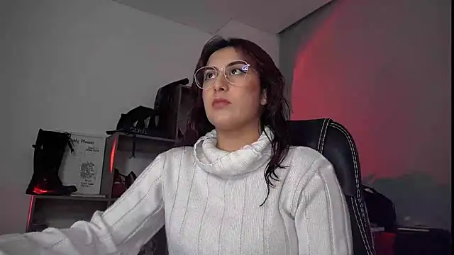 Scarlett Sen online show from September 17, 3:46 pm