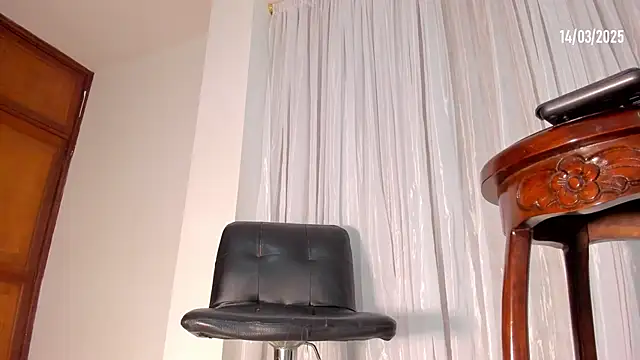 Snapshot of jaddyk_ chatting on March 14, 9:21 pm jaddyk  online show from March 14, 9:21 pm