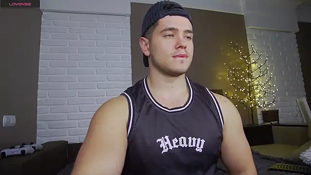 Arilas  online show from December 20, 10:49 am