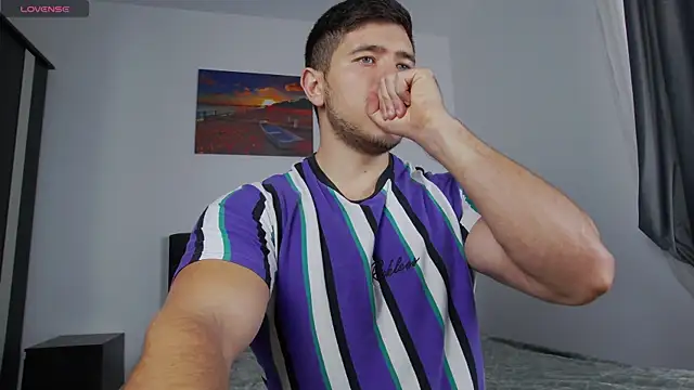 Snapshot of Arilas_ chatting on November 4, 7:29 am Arilas online show from November 4, 7:29 am