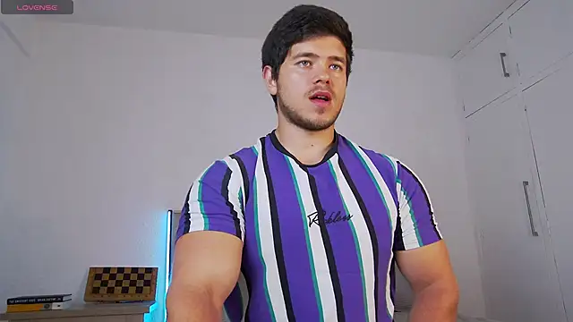 Arilas  online show from April 7, 7:42 am