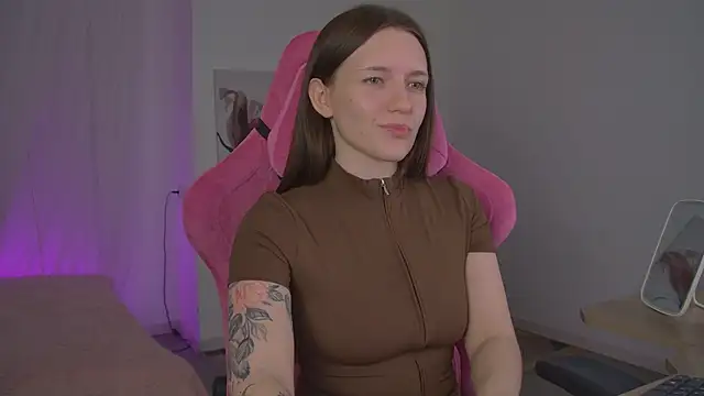 JennyDens online show from April 8, 6:19 pm