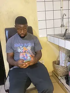 Snapshot of vannycov chatting on October 2, 12:17 am vannycov online show from October 2, 12:17 am