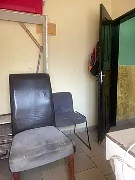 Snapshot of vannycov chatting on February 6, 11:35 am vannycov online show from February 6, 11:35 am