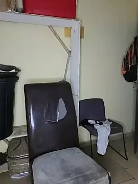 Snapshot of vannycov chatting on February 19, 6:15 pm vannycov online show from February 19, 6:15 pm