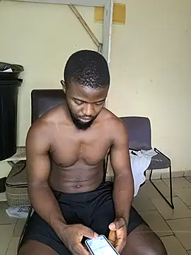 Snapshot of vannycov chatting on February 20, 7:21 am vannycov online show from February 20, 7:21 am