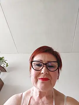 Snapshot of Fire_Night chatting on June 12, 7:40 am Fire Night online show from June 12, 7:40 am
