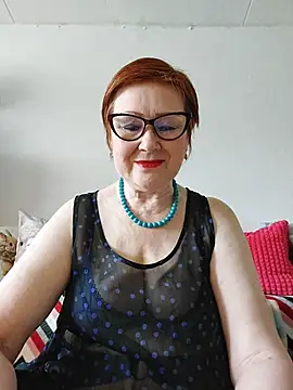 Snapshot of Fire_Night chatting on June 28, 6:30 am Fire Night online show from June 28, 6:30 am