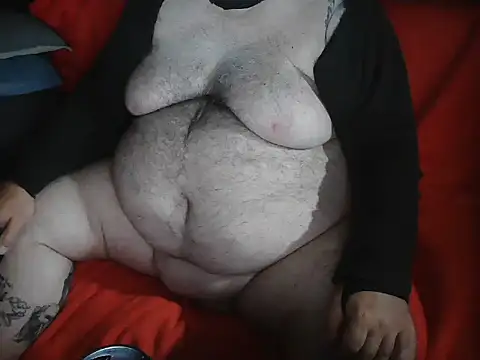 Snapshot of onkelgrau65 chatting on July 1, 9:47 pm onkelgrau65 online show from July 1, 9:47 pm