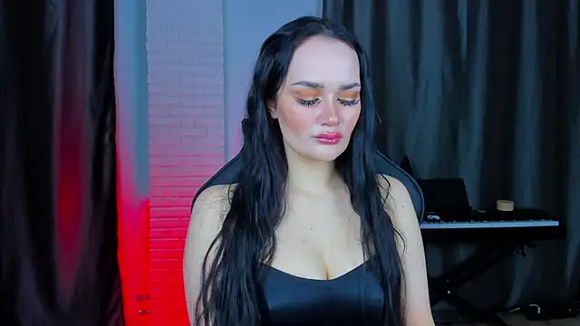 QueenAliss online show from January 28, 8:25 am